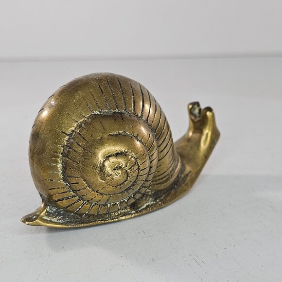Vintage Brass Snail Figurine Hand-Crafted Decorative Ornament - Picture 9 of 9